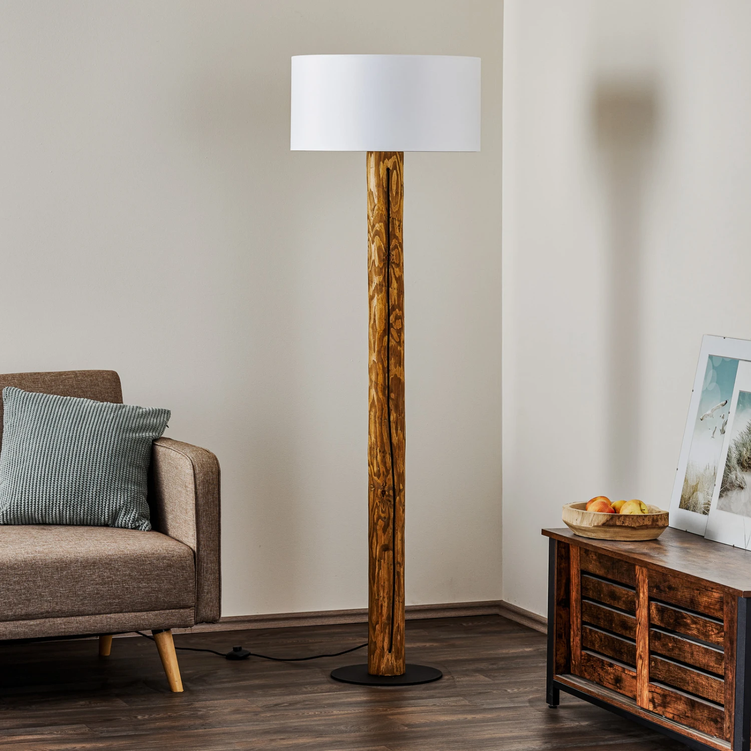 Lampadaire Pino Simple, Abat-jour Blanc, Pied Brun 4 Lampadaire Pino Simple, Abat-jour Blanc, Pied Brun – Image 2