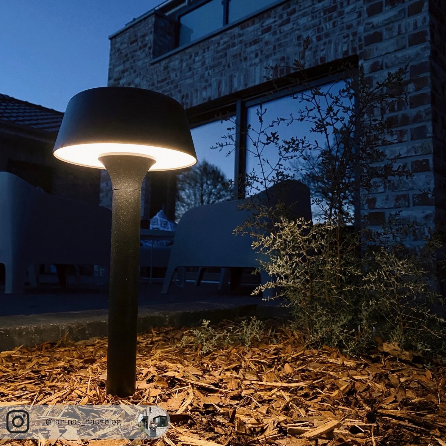 Dyberg Larsen Valencia Borne Solaire, Noire 8 Dyberg Larsen Valencia Borne Solaire, Noire – Image 6