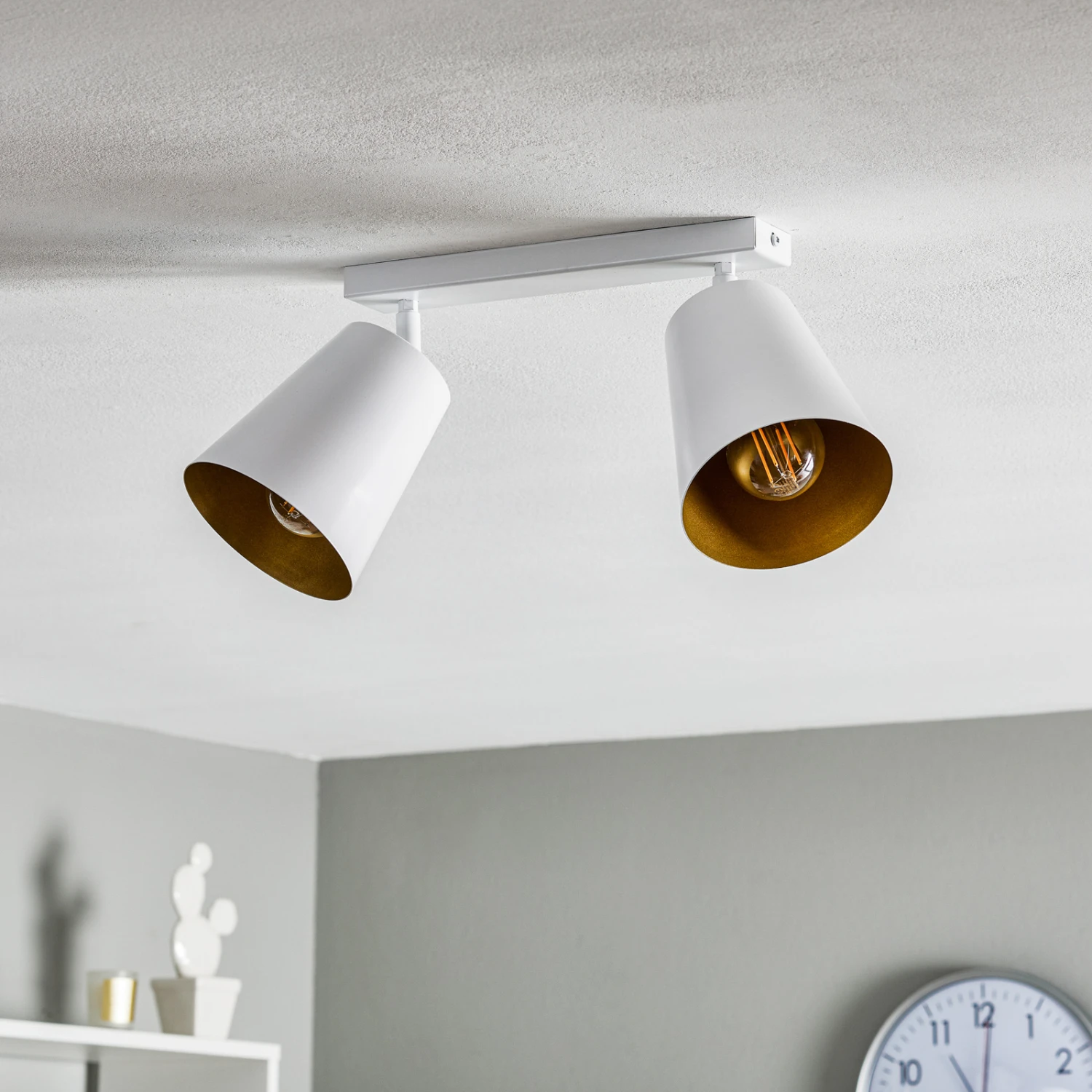 Spot Pour Plafond Prism, à 2 Lampes, Blanc/doré 4 Spot Pour Plafond Prism, à 2 Lampes, Blanc/doré – Image 2