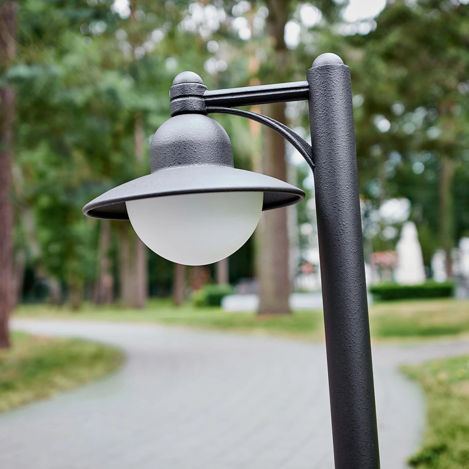 En Noir - Borne Lumineuse Yarai 6 En Noir - Borne Lumineuse Yarai – Image 4