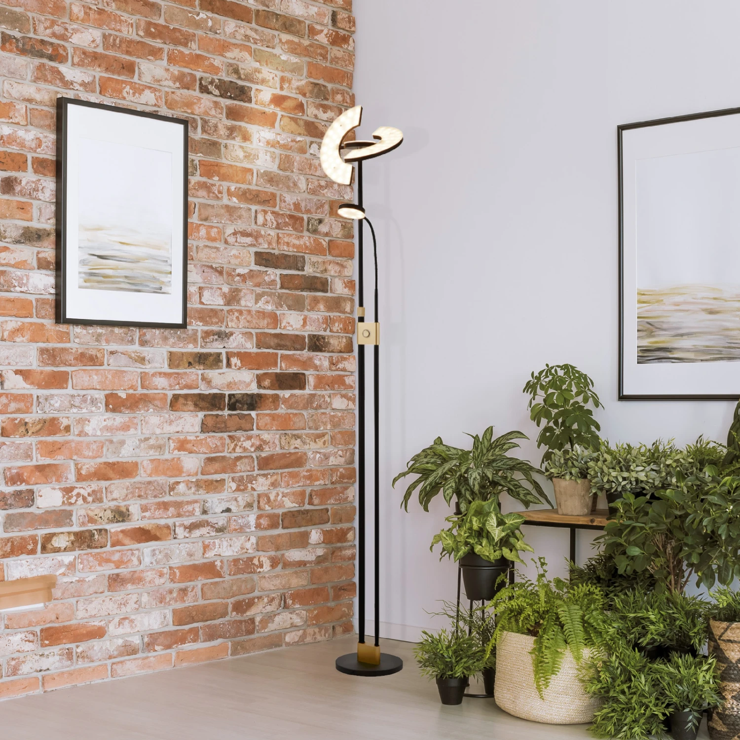 Lampadaire LED Gio, Laiton Satiné/noir 4 Lampadaire LED Gio, Laiton Satiné/noir – Image 2