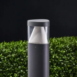 Lucande Borne Lumineuse LED Milou En Aluminium 14 Lucande Borne Lumineuse LED Milou En Aluminium -Sélectionnez Les Magasins D'Éclairage 9617018 3