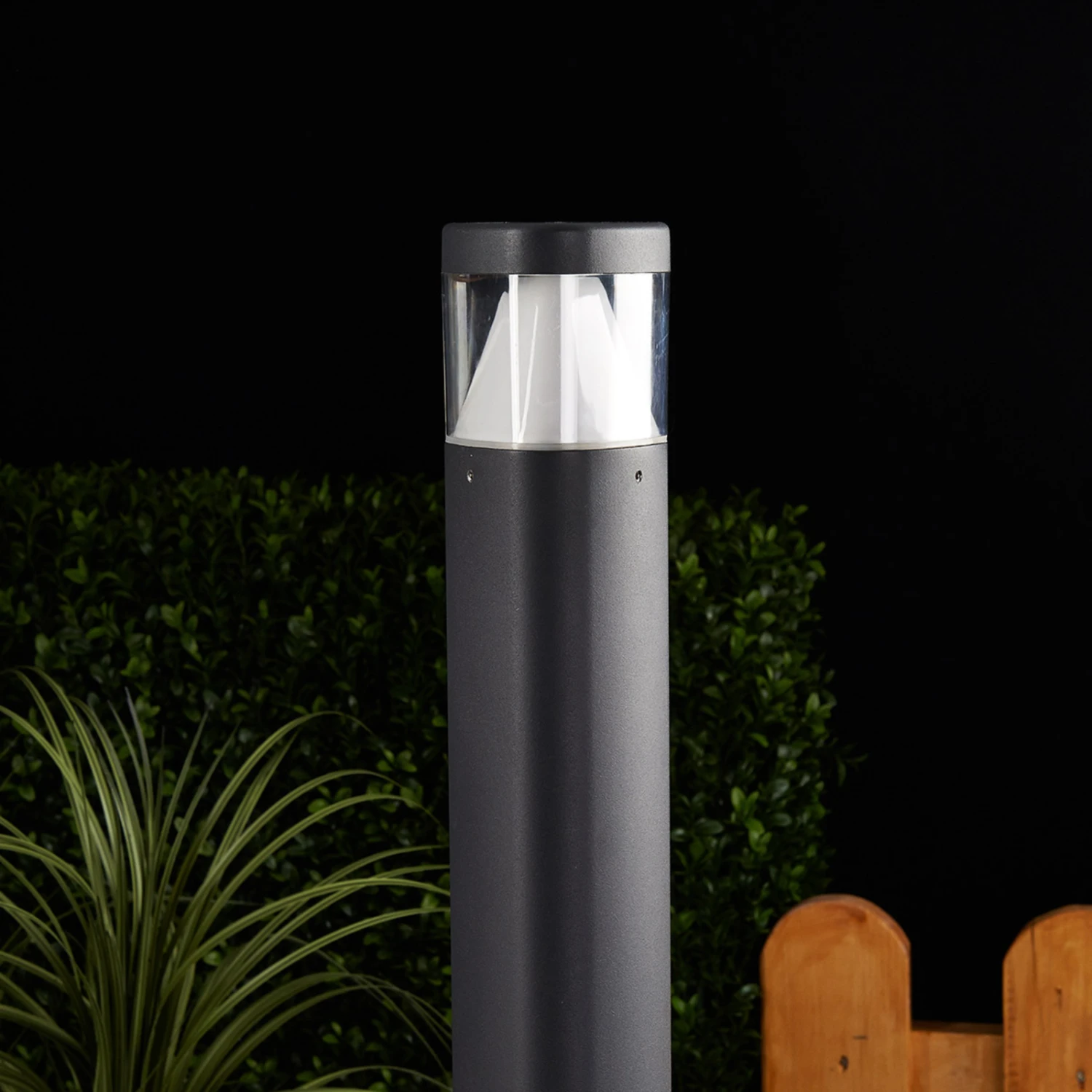 Lucande Borne Lumineuse LED Milou En Aluminium 8 Lucande Borne Lumineuse LED Milou En Aluminium – Image 6