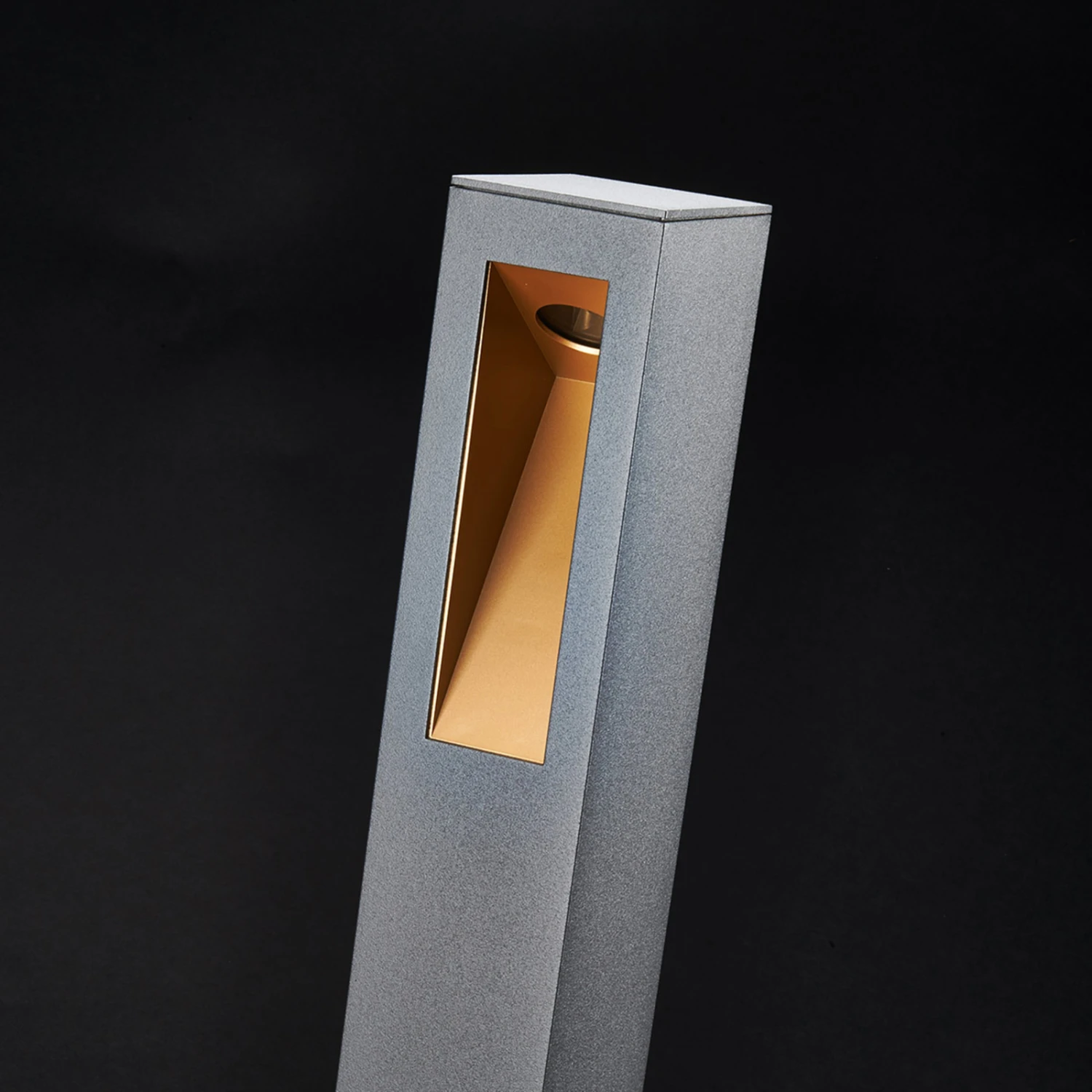 Lucande Borne Lumineuse LED Jenke Rectiligne 6 Lucande Borne Lumineuse LED Jenke Rectiligne – Image 4