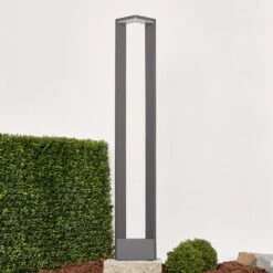 Lucande Borne Lumineuse LED Ultra Moderne Jeny Gris Foncé 9 Lucande Borne Lumineuse LED Ultra Moderne Jeny Gris Foncé -Sélectionnez Les Magasins D'Éclairage 9619083 1