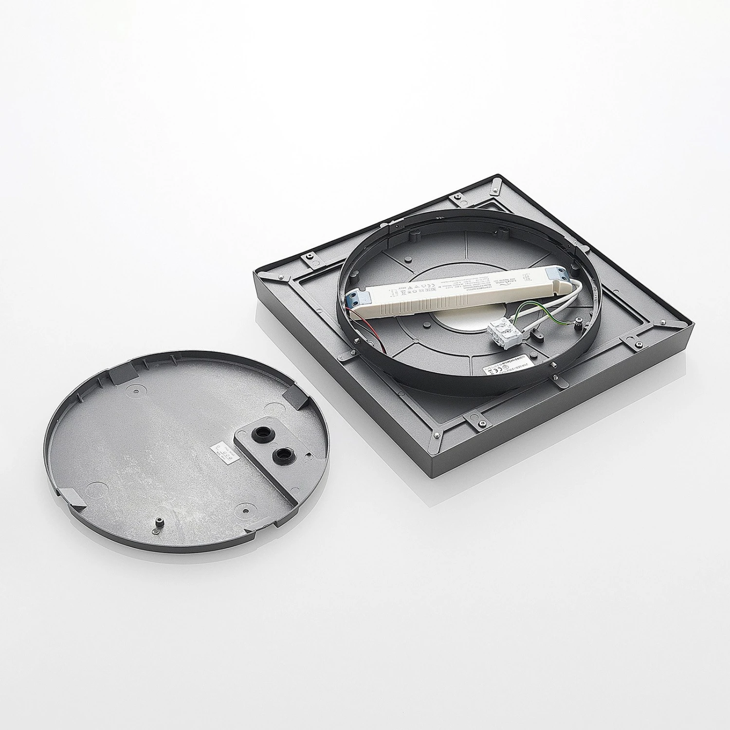 Lucande Plafonnier D'extérieur LED Birta, Carré, 34 cm 10 Lucande Plafonnier D'extérieur LED Birta, Carré, 34 cm – Image 8